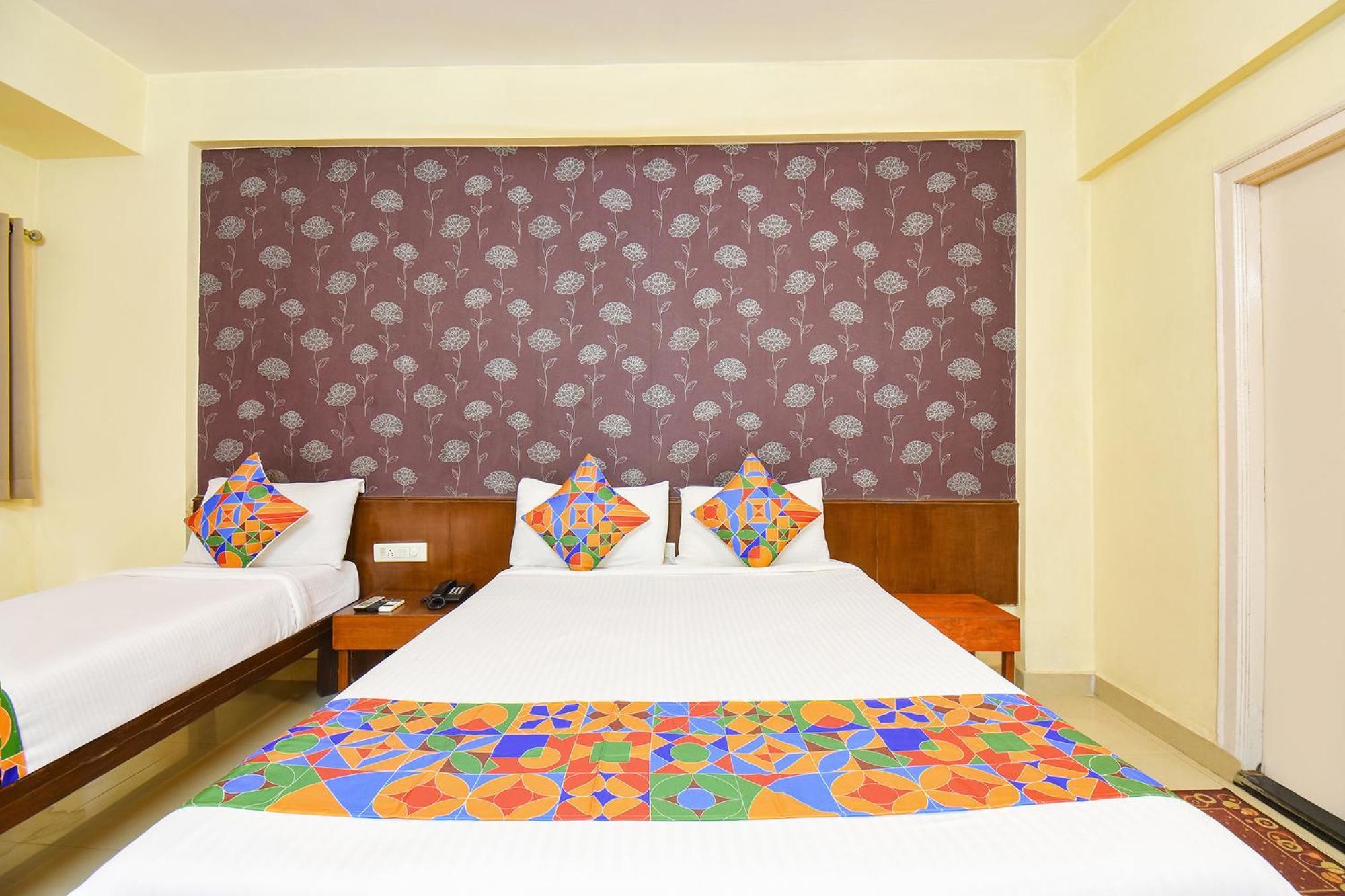 Fabhotel Prime Yash Residency - Nr Lonavala Railway Station Eksteriør billede