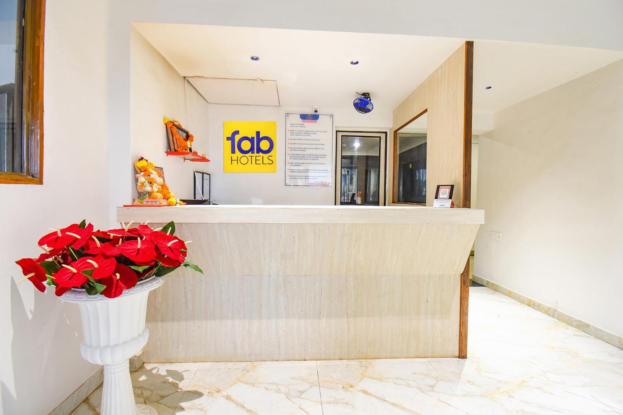 Fabhotel Prime Yash Residency - Nr Lonavala Railway Station Eksteriør billede