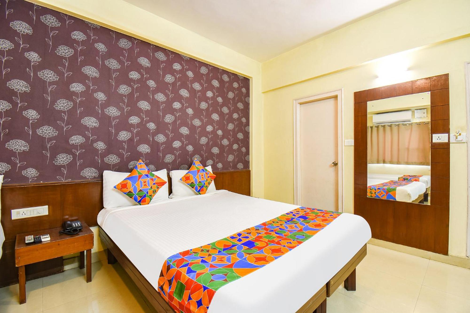 Fabhotel Prime Yash Residency - Nr Lonavala Railway Station Eksteriør billede